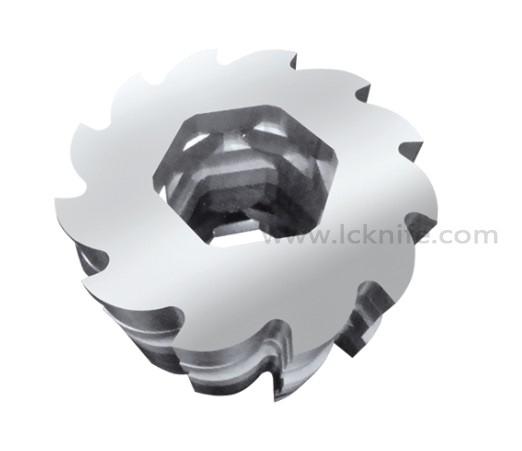 Неравномерность твердости крупных лезвий измельчителя H13